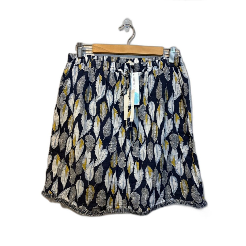 Skies Are Blue for Stitchfix Cressida Aline skirt Large Blue and White Leaf